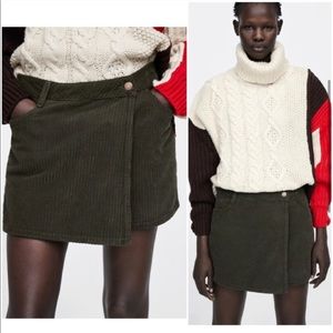 Zara green corduroy skort